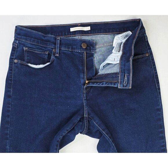 Levi's Size 32X31 Womens Curvy Boot Blue Denim 5 Pocket Logo Tag Jeans - Picture 13 of 14